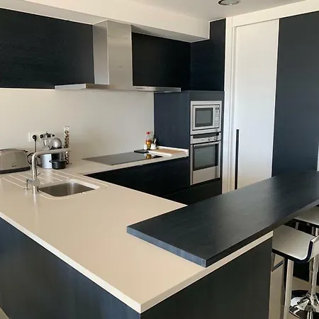 Apartamento Delante De La Ria